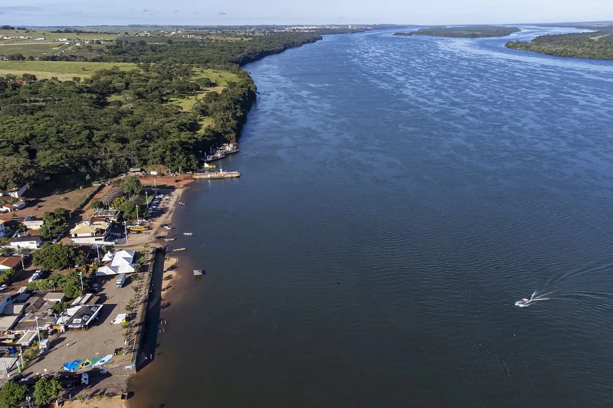 Projeto de ponte entre Paraná e Mato Grosso do Sul prevê investimento de R$ 1,3 bilhão