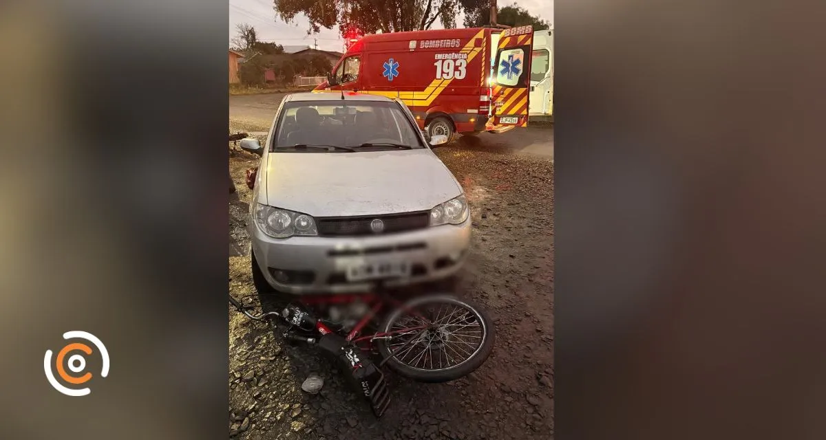 Colisão entre carro e bicicleta motorizada deixa adolescente ferido em Papanduva