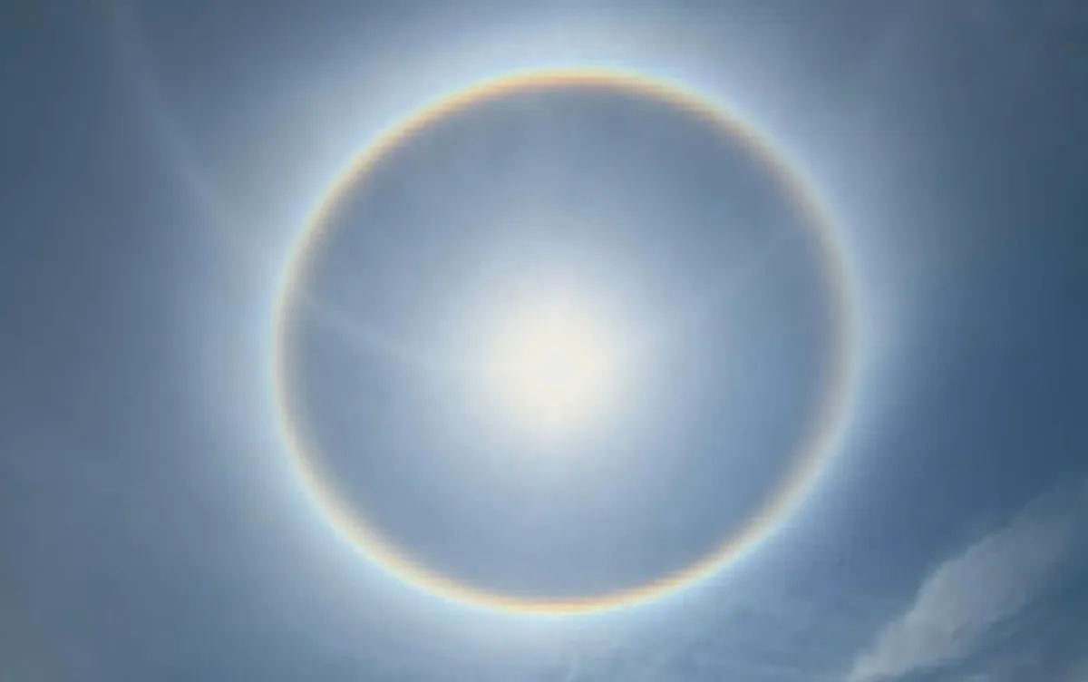Halo solar: fenômeno meteorológico é registrado em diversas cidades do Brasil