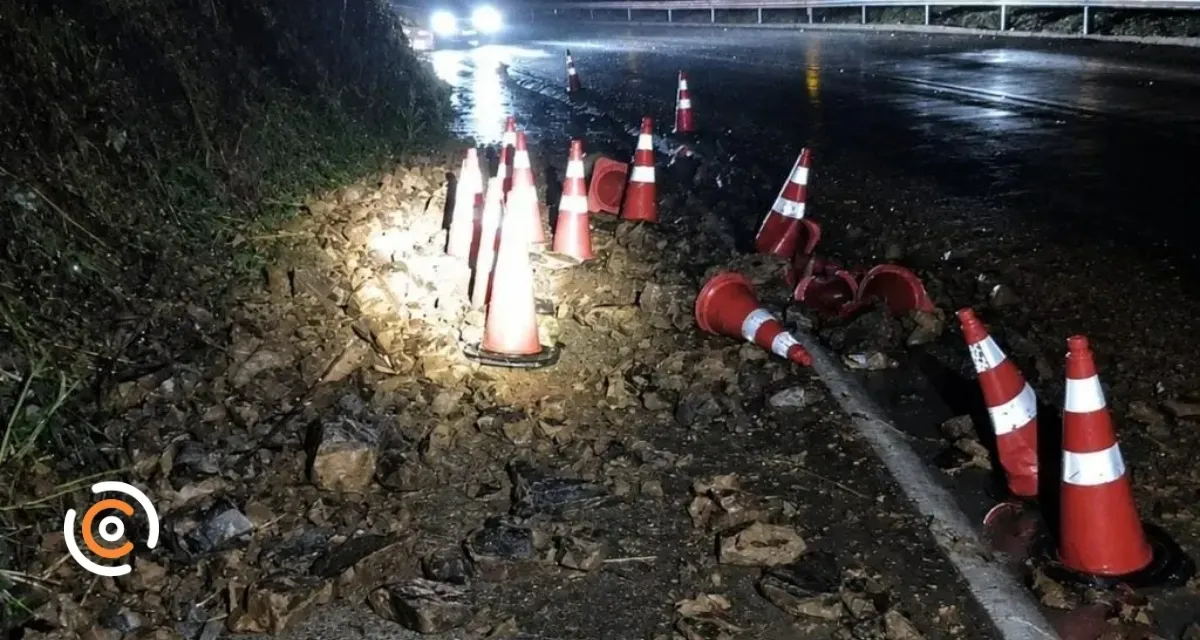 Atenção na BR-280: queda de pedras deixa trecho em alerta na Serra de Corupá