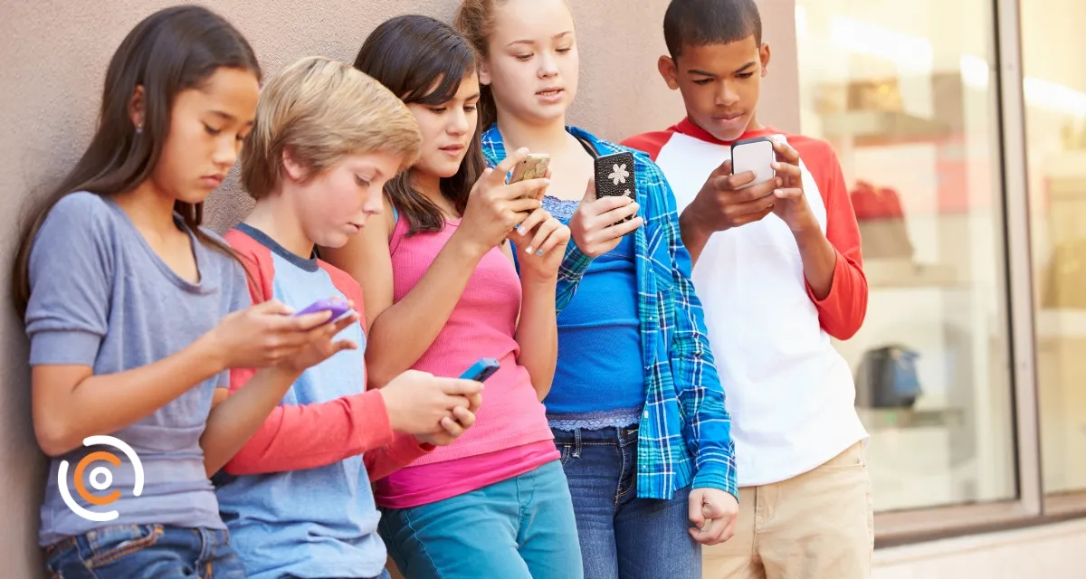 Facebook fecha acordo nos Estados Unidos e terá de impor limites a crianças e jovens nas redes sociais